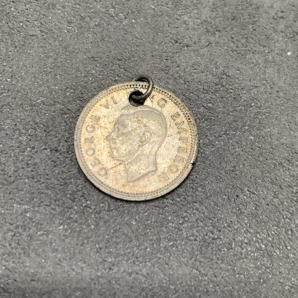New Zealand 1941 - 3 Pence Silver Coin - King George VI - Charm Pendant WWII
